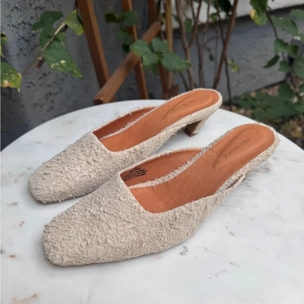 Free People Avenue Kitten Heel Suede Mule